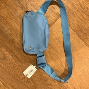 Blue lululemon everywhere belt bag